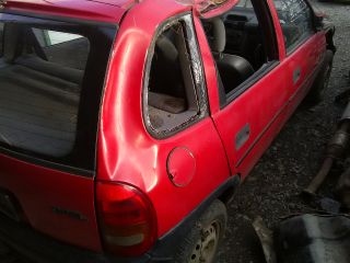 bontott OPEL CORSA B Tank