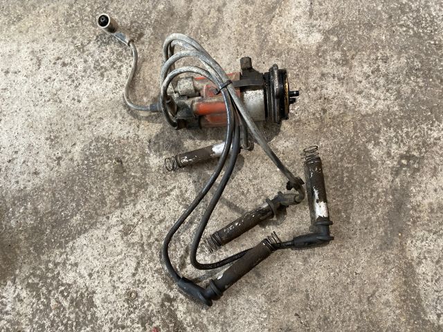 bontott OPEL CORSA B Gyújtáselosztó