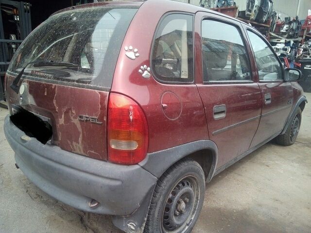 bontott OPEL CORSA B Homlokfal (Üres lemez)