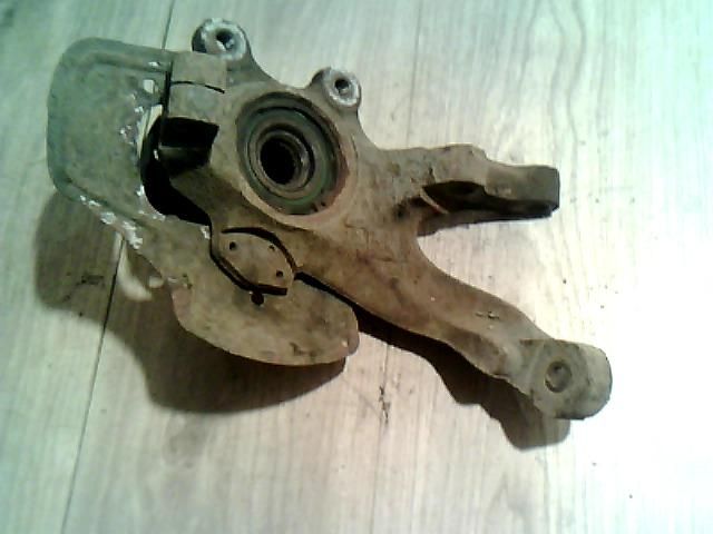 bontott OPEL CORSA B Jobb első Kerékagy