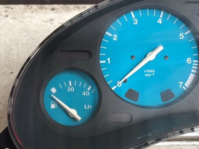 bontott OPEL CORSA B Kilométeróra