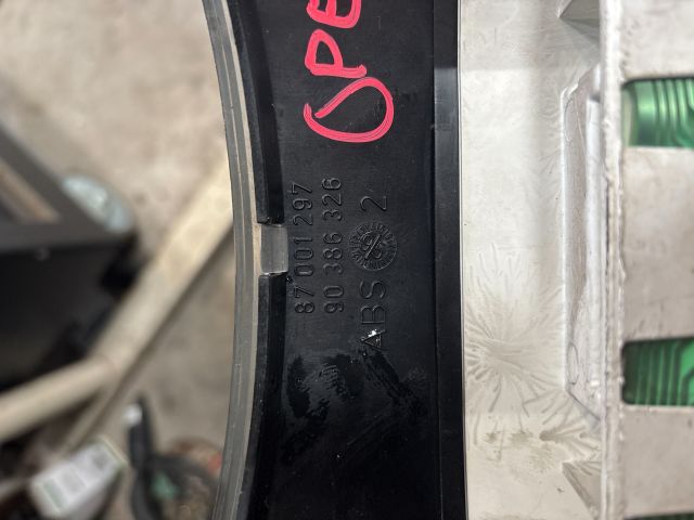 bontott OPEL CORSA B Kilométeróra