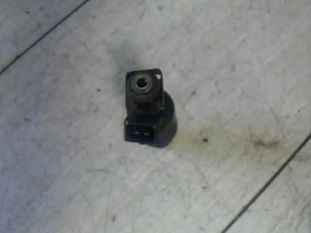 bontott OPEL CORSA B Porlasztó (1 db)