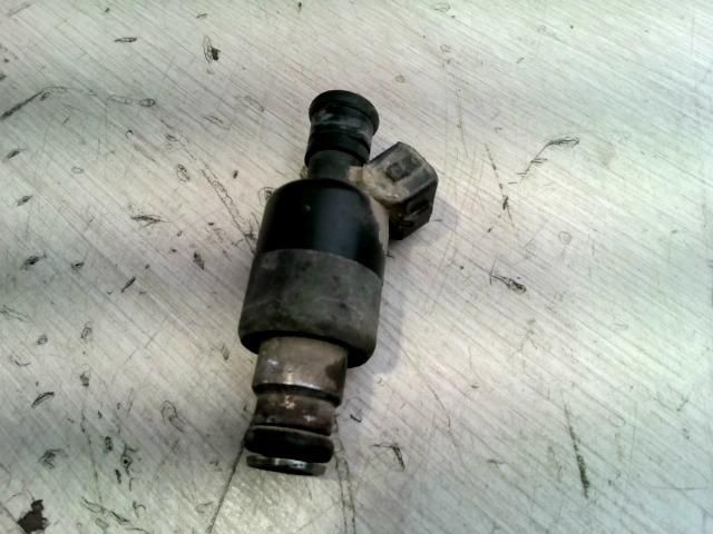 bontott OPEL CORSA B Porlasztó (1 db)