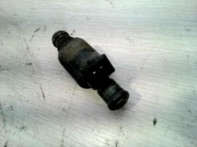 bontott OPEL CORSA B Porlasztó (1 db)