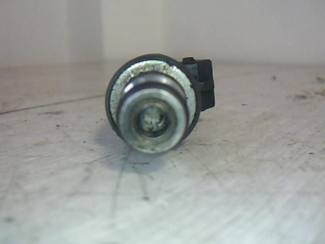 bontott OPEL CORSA B Porlasztó (1 db)