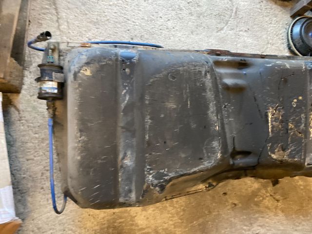 bontott OPEL CORSA B Tank