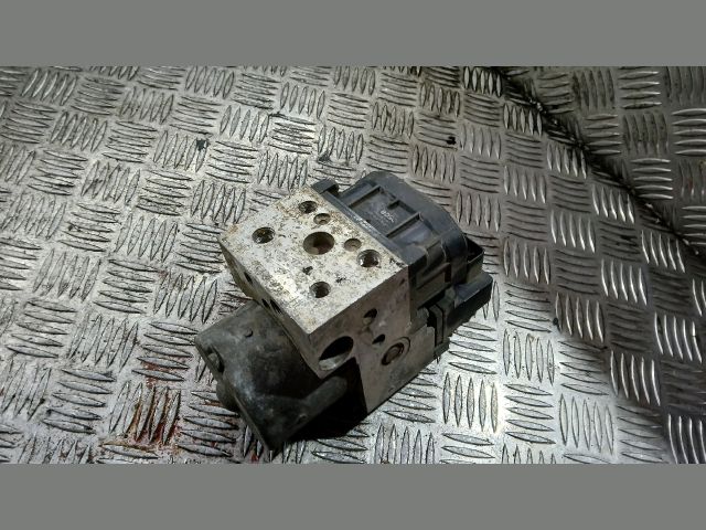 bontott OPEL CORSA B ABS Kocka