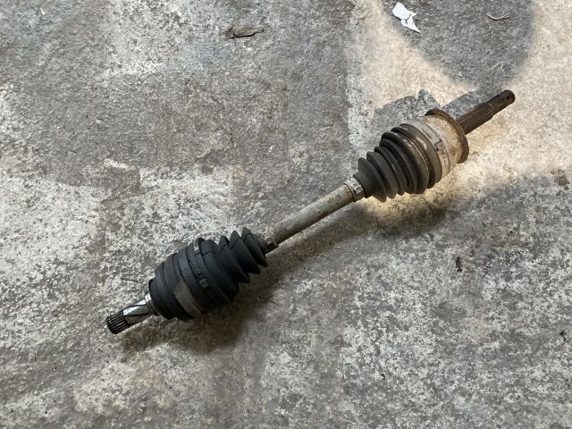 bontott OPEL CORSA B Bal Féltengely