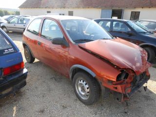 bontott OPEL CORSA B Bal Féltengely