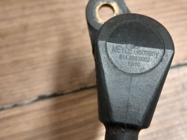 bontott OPEL CORSA B Főtengely Fordulatszám Jeladó