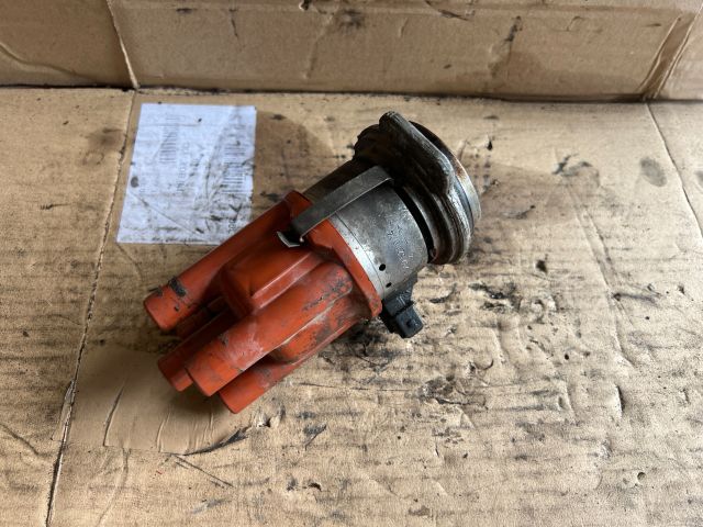 bontott OPEL CORSA B Gyújtáselosztó