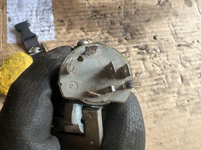 bontott OPEL CORSA B Gyújtáskapcsoló