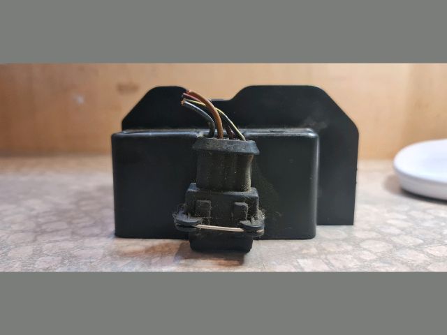 bontott OPEL CORSA B Gyújtótrafó