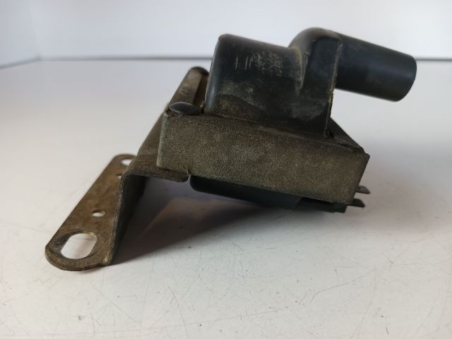 bontott OPEL CORSA B Gyújtótrafó