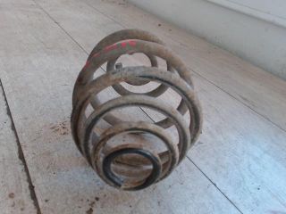 bontott OPEL CORSA B Hátsó Rugó