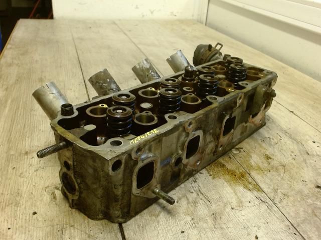 bontott OPEL CORSA B Hengerfej