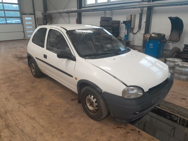 bontott OPEL CORSA B Homlokfal (Üres lemez)