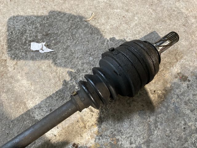 bontott OPEL CORSA B Jobb Féltengely