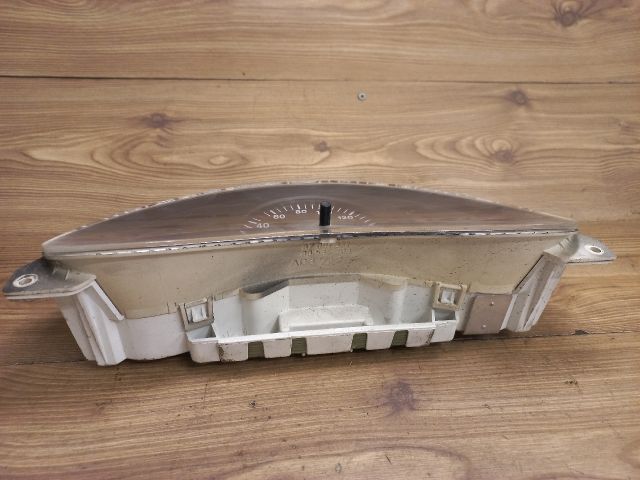 bontott OPEL CORSA B Kilométeróra