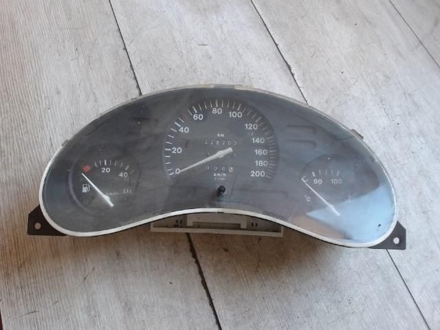 bontott OPEL CORSA B Kilométeróra