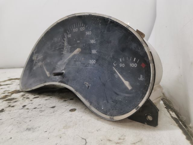 bontott OPEL CORSA B Kilométeróra