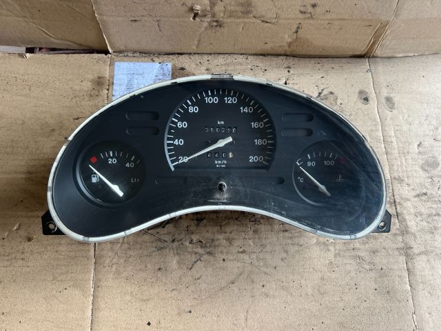 bontott OPEL CORSA B Kilométeróra