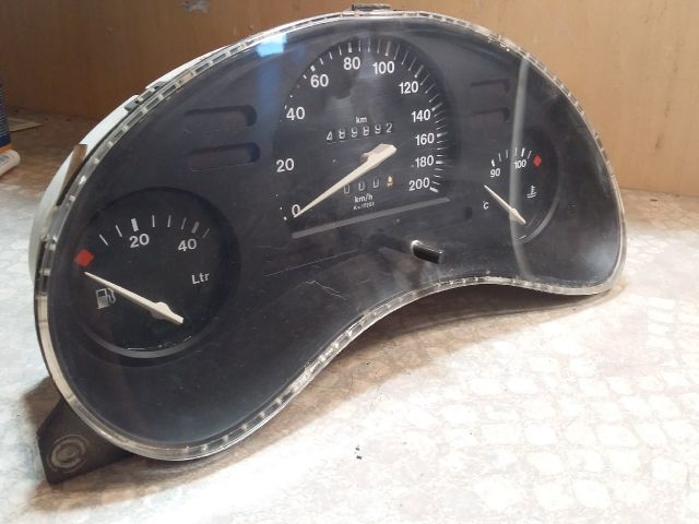 bontott OPEL CORSA B Kilométeróra