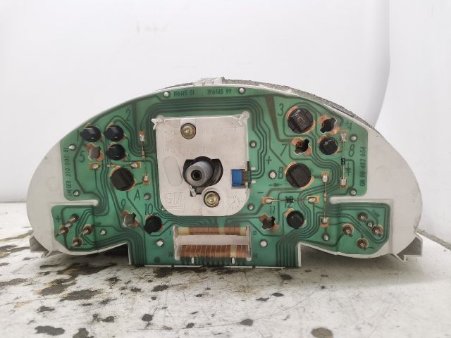 bontott OPEL CORSA B Kilométeróra