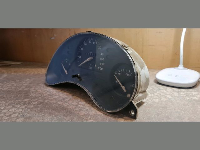 bontott OPEL CORSA B Kilométeróra