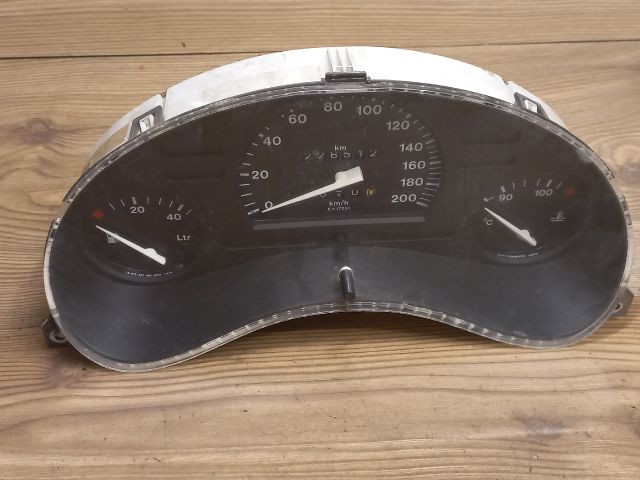 bontott OPEL CORSA B Kilométeróra