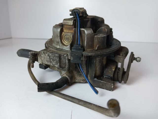 bontott OPEL CORSA B Központi Injektor