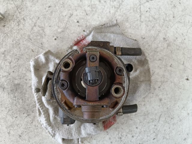 bontott OPEL CORSA B Központi Injektor