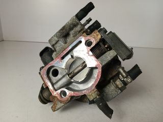 bontott OPEL CORSA B Központi Injektor