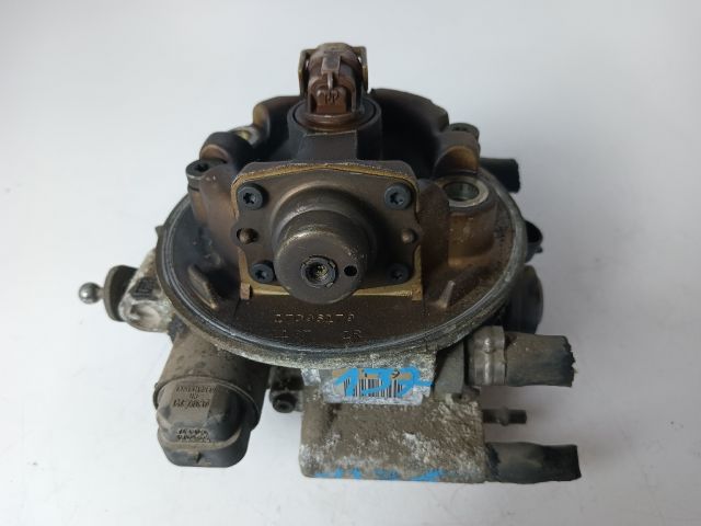 bontott OPEL CORSA B Központi Injektor