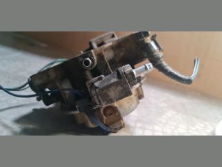 bontott OPEL CORSA B Központi Injektor