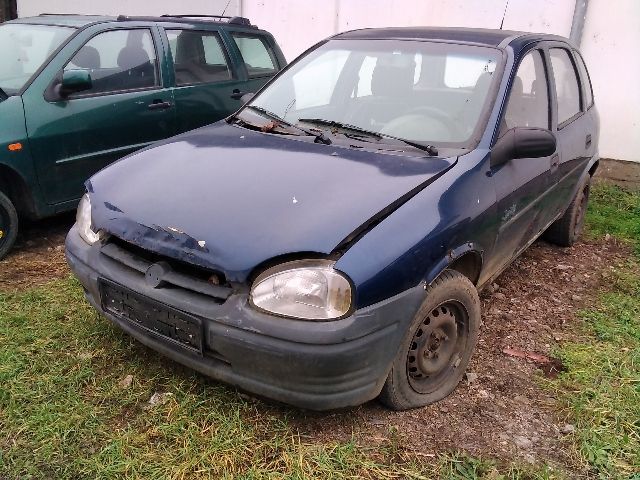 bontott OPEL CORSA B Központi Injektor