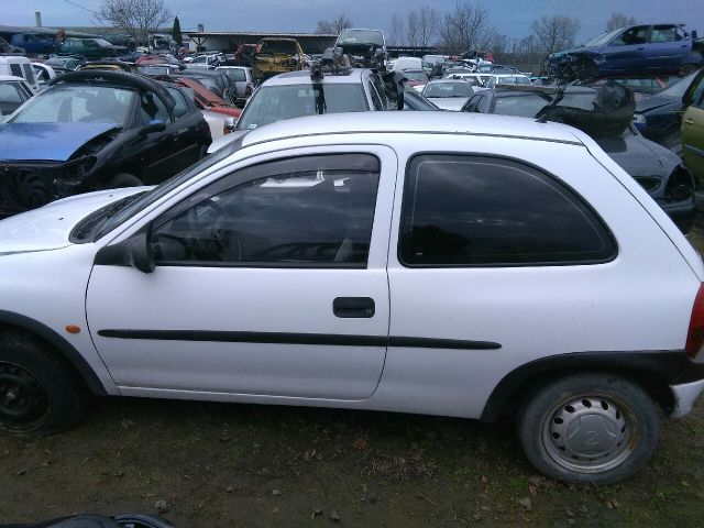 bontott OPEL CORSA B Kuplung Tárcsa