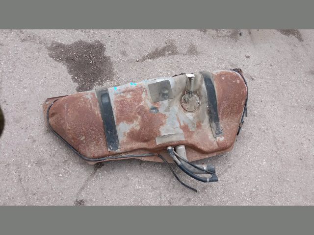 bontott OPEL CORSA B Tank