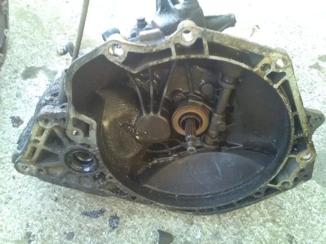 bontott OPEL CORSA B Váltó (Mechanikus)