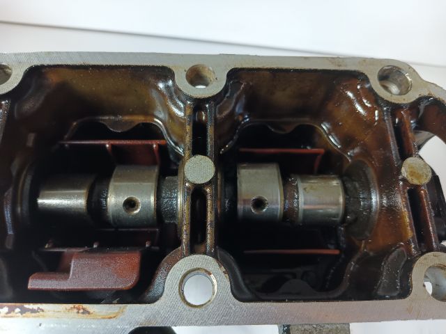 bontott OPEL CORSA B Vezérműtengely Házzal