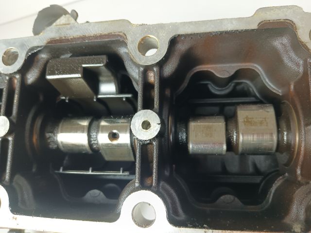 bontott OPEL CORSA B Vezérműtengely Házzal