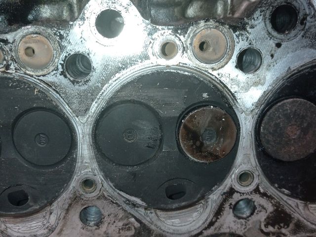 bontott OPEL CORSA B Hengerfej