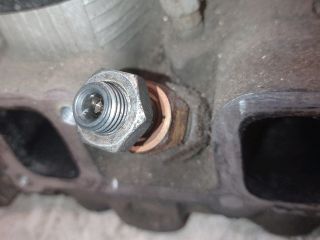 bontott OPEL CORSA B Porlasztó (1 db)