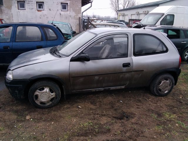 bontott OPEL CORSA B Tank