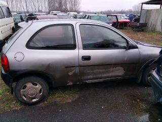 bontott OPEL CORSA B Tank