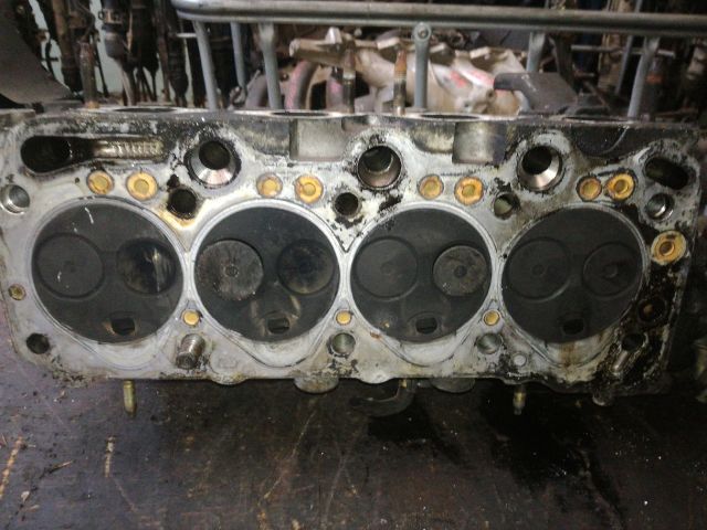 bontott OPEL CORSA B Termosztátház