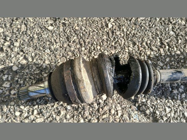 bontott OPEL CORSA B Bal Féltengely