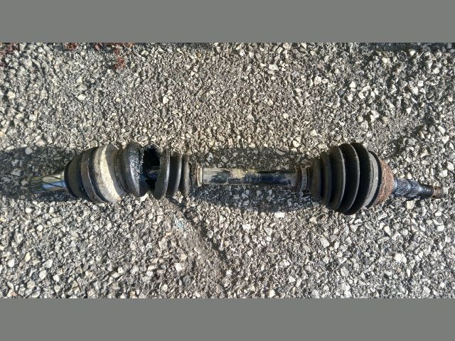 bontott OPEL CORSA B Bal Féltengely