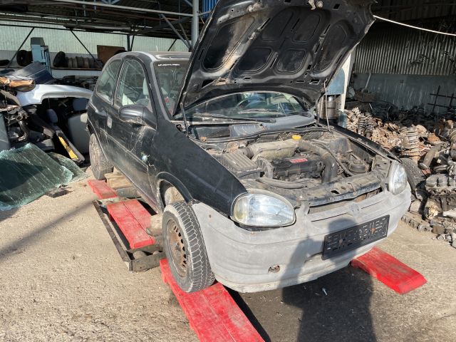 bontott OPEL CORSA B Homlokfal (Üres lemez)